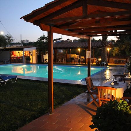 קאטו דרטסו Argo Apartments מראה חיצוני תמונה