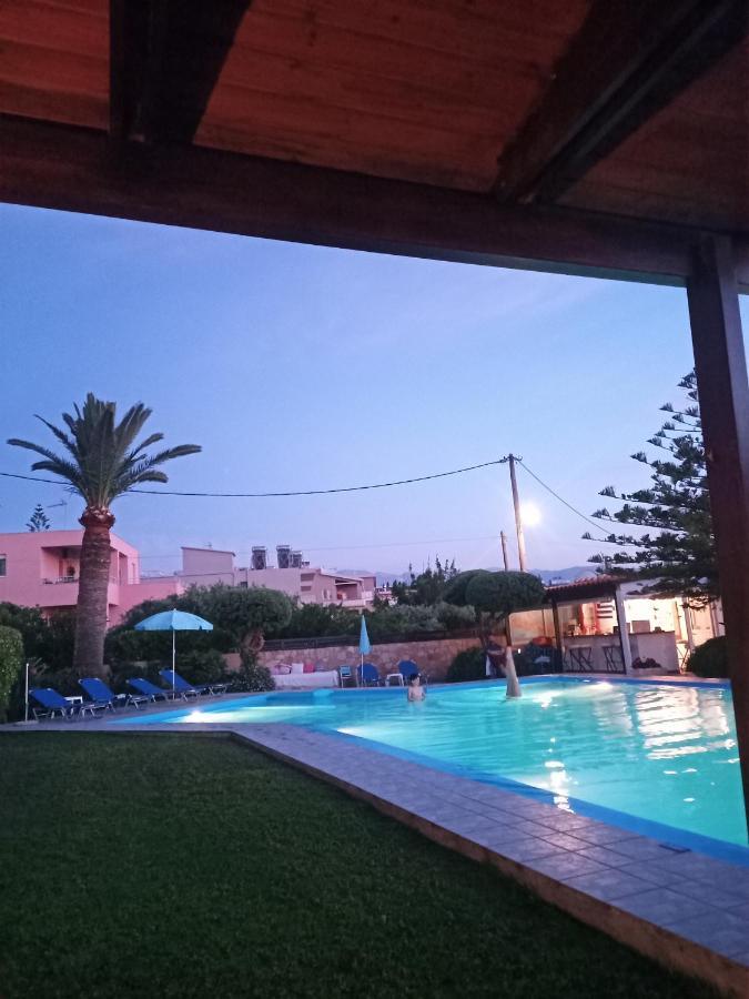 קאטו דרטסו Argo Apartments מראה חיצוני תמונה