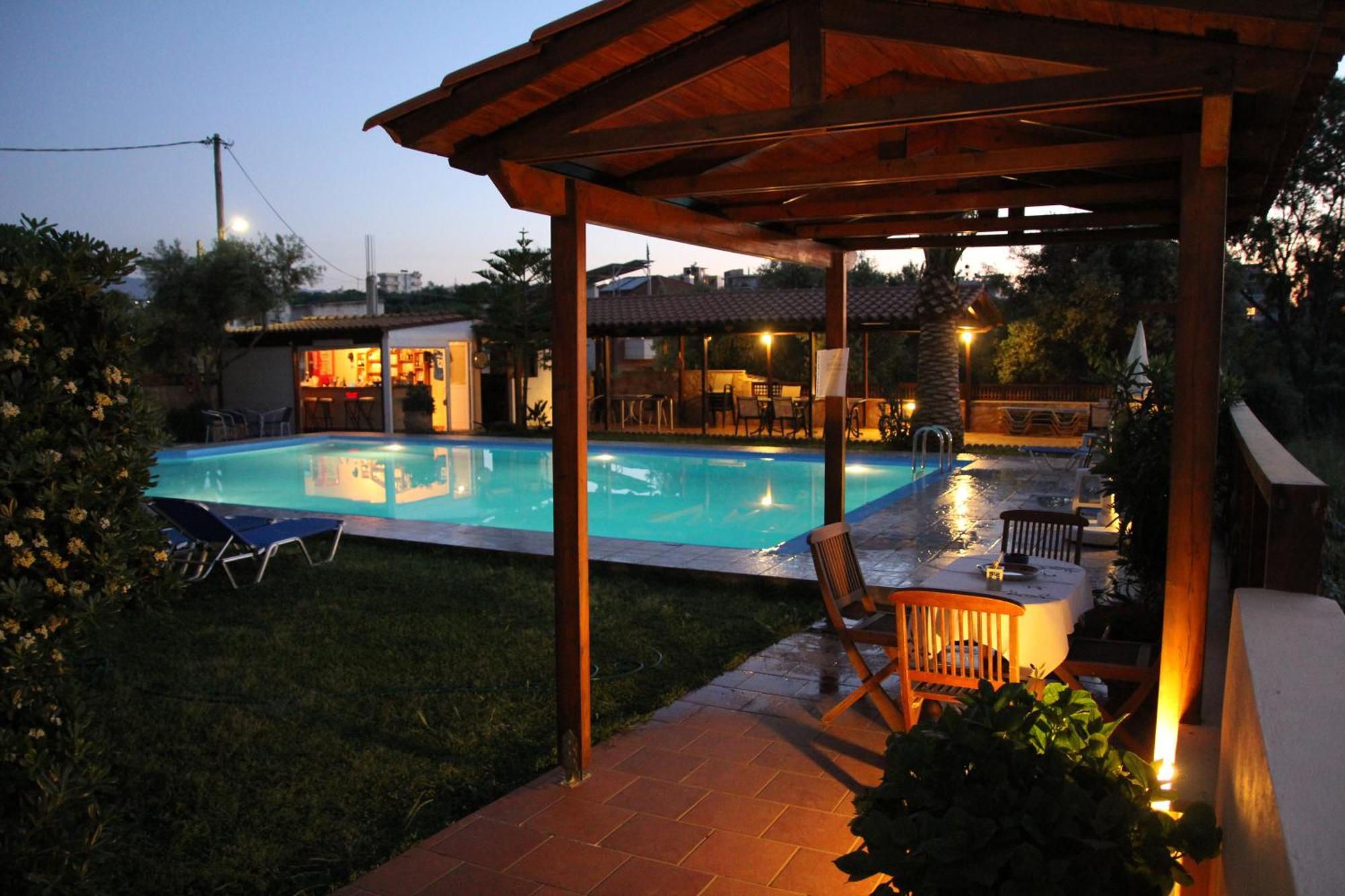 קאטו דרטסו Argo Apartments מראה חיצוני תמונה