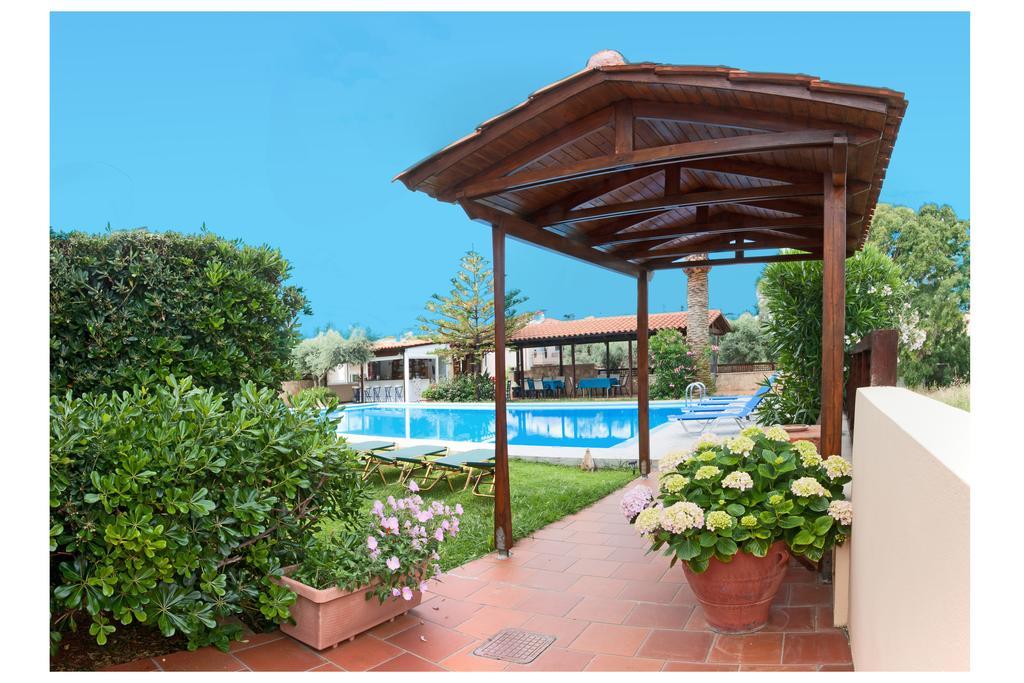 קאטו דרטסו Argo Apartments מראה חיצוני תמונה